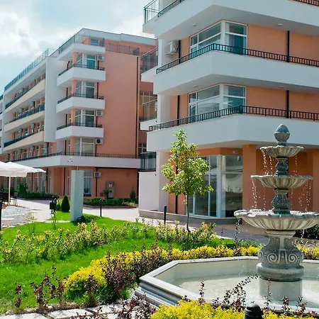 Aparthotel Grand Kamelia - Official 2*