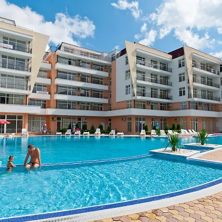 Aparthotel Grand Kamelia - Official 2*